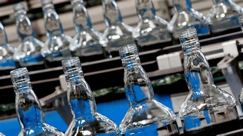 Ardagh’s main shareholder sells quarter of €53m stake in riskiest bonds.